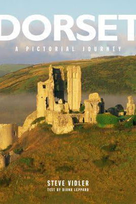Dorset: A Pictorial Journey : A photographic journey through Dorset